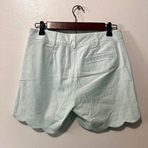 J. McLaughlin NWT Aqua Petal Trouser Shorts - Size 2 (29") - Picture 7 of 13